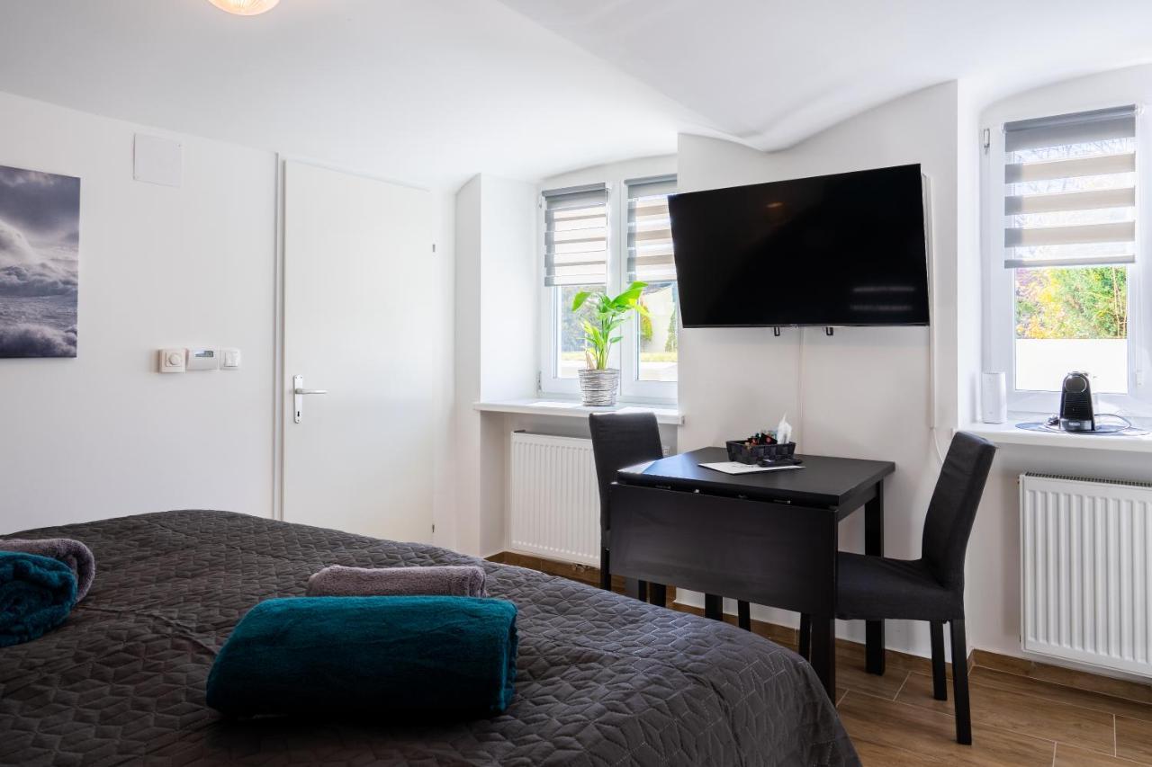 Revliving Apartments Eggenburg Esterno foto
