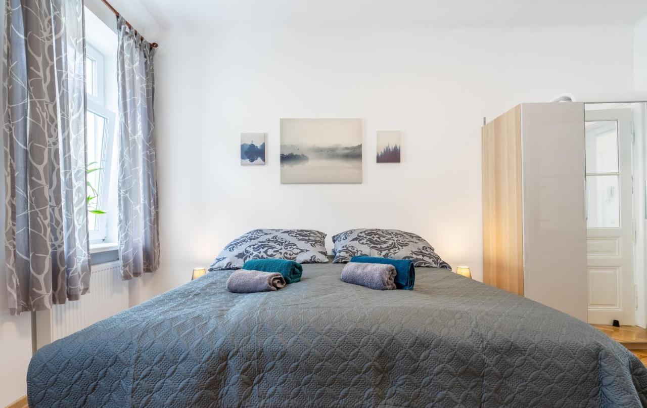 Revliving Apartments Eggenburg Esterno foto
