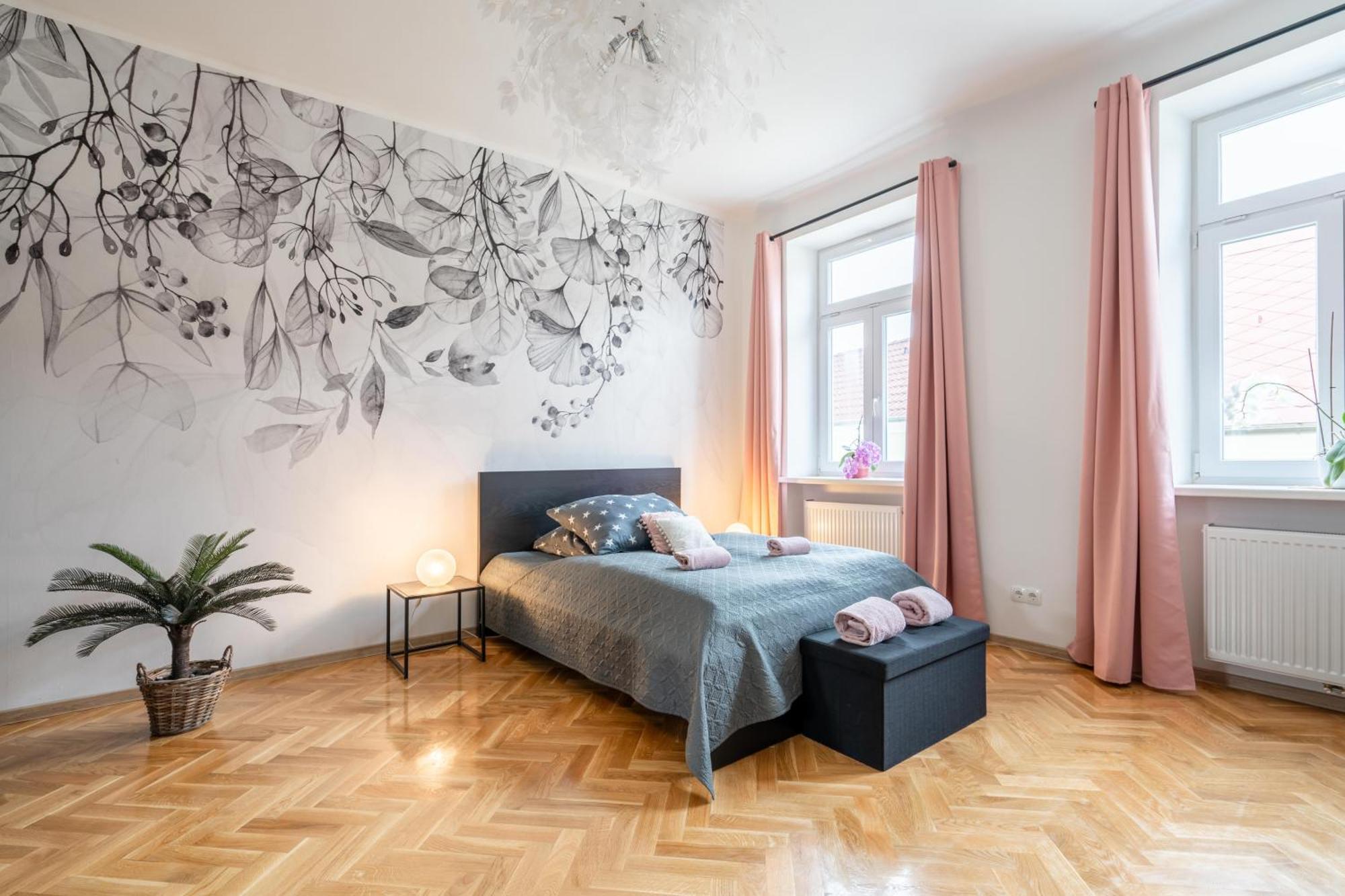 Revliving Apartments Eggenburg Esterno foto