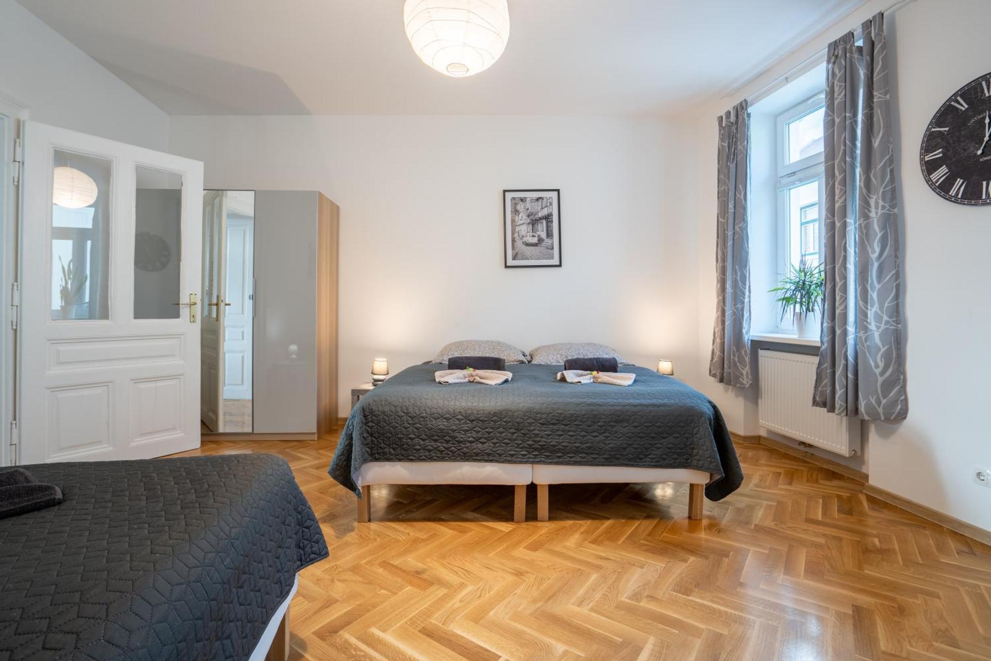 Revliving Apartments Eggenburg Esterno foto